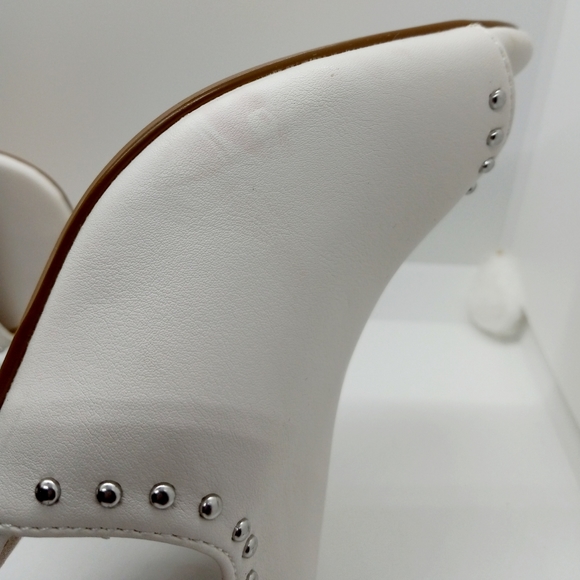 Express Mule - Picture 5 of 6